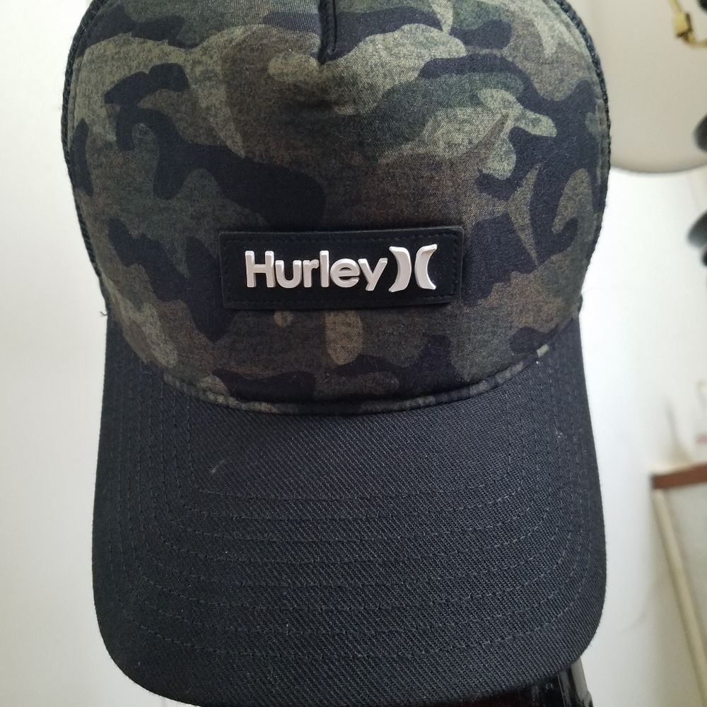 Hurley camo hat